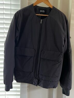 NATIVE YOUTH - Dark Grey Minimalist Bomber Jacket